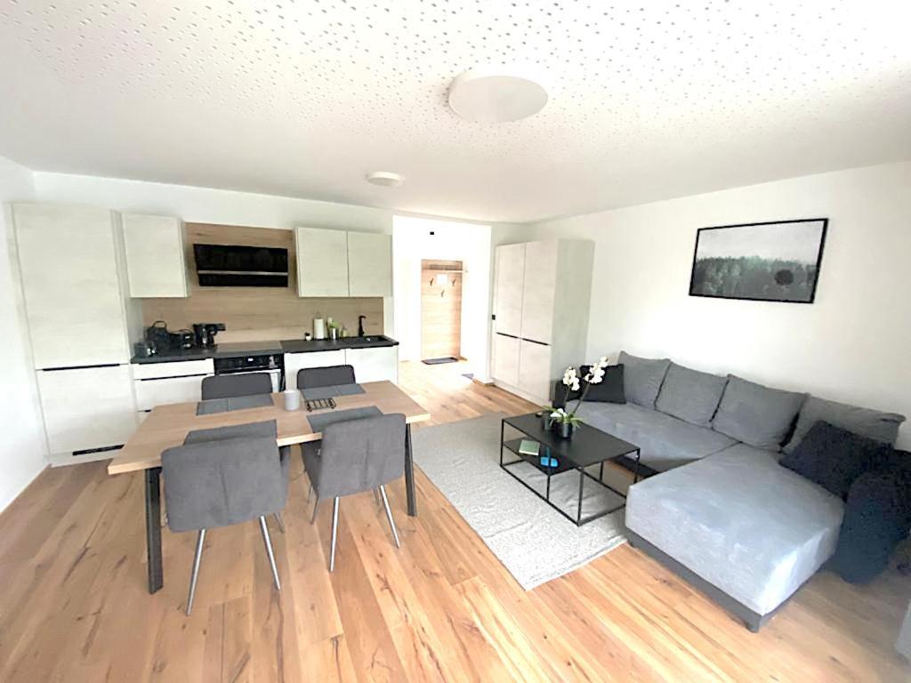 Loim Apartment *